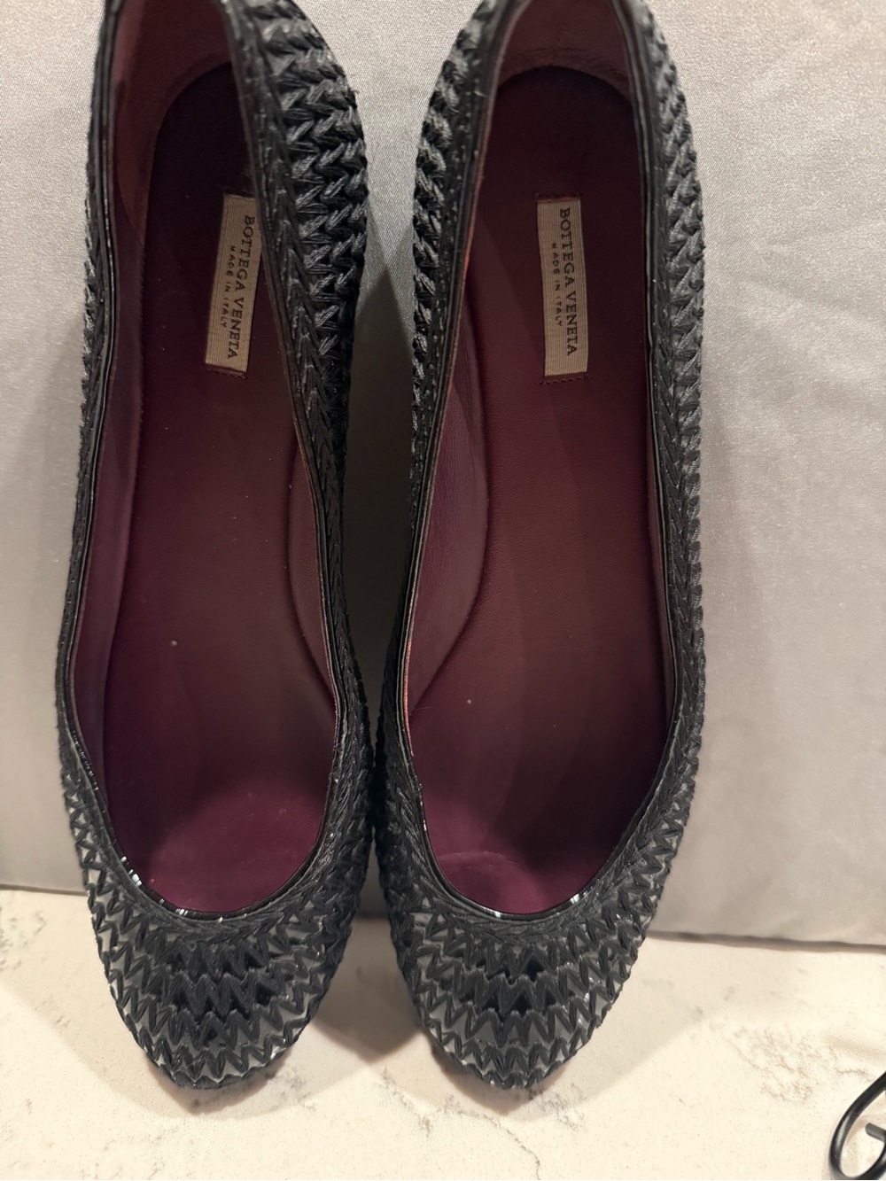 Bottega Veneta Black Woven Leather Pointed Flats with Burgundy Insole